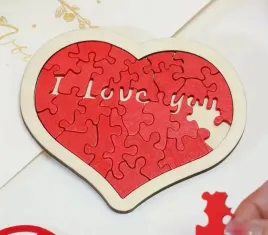 drewniane-puzzle-milosne-i-love-you-kocham-cie-prezent-walentynki