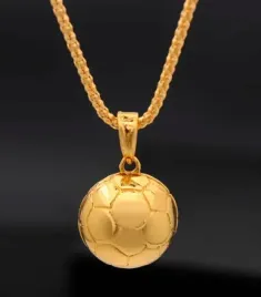 naszyjnik-wisiorek-pilka-nozna-zlota-football-streetwear-y2k