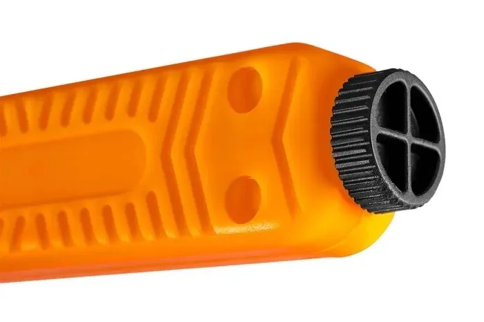 sciagacz-izolacji-z-hakiem-kod-producenta-01-547