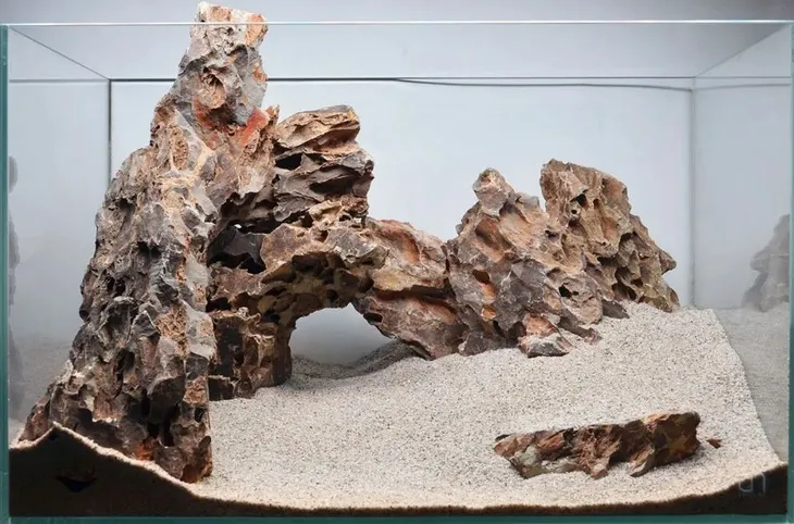 kamienie-dragon-stone-produkt-wprowadzony-do-obrotu-na-terenie-ue-przed-13-12-2024-tak