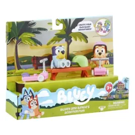 figurki-zestaw-jazda-na-hulajnodze-bluey-blu13085