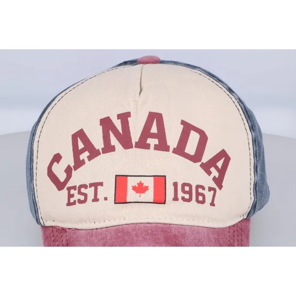 czapka-z-daszkiem-canada-red-marka-moramo