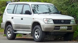 toyota-land-cruiser-fj90-prado-blotnik-lewy-przod-1996-2002-austria