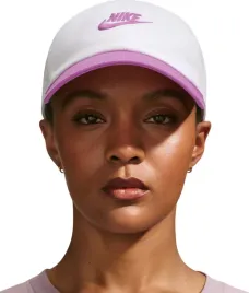 czapka-z-daszkiem-nike-club-bialo-rozowa-fb5368-103