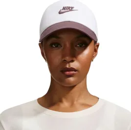 czapka-z-daszkiem-nike-club-bialo-fioletowa-fb5368-104