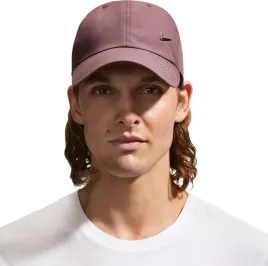 czapka-z-daszkiem-nike-dri-fit-club-brazowa-fb5372-502