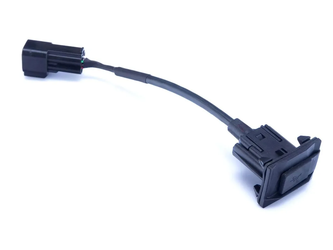 gniazdo-usb-do-romet-adv-250