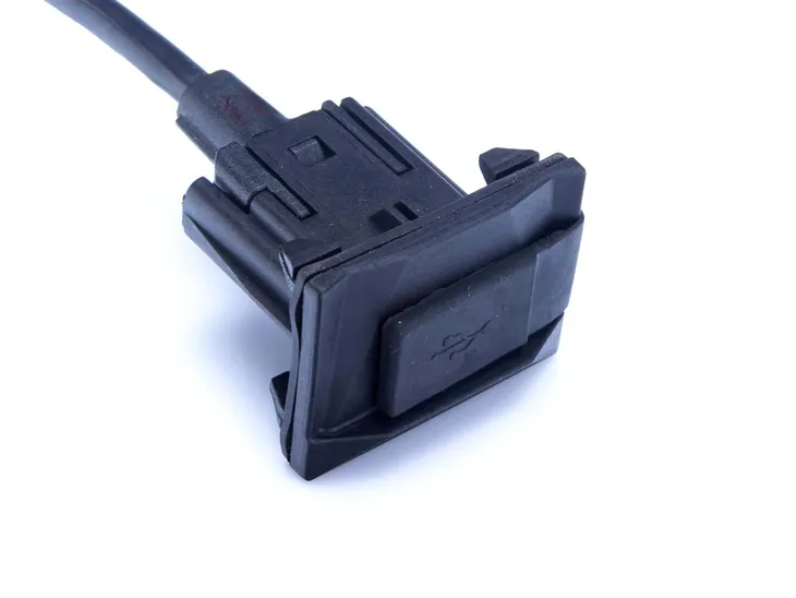 gniazdo-usb-do-romet-adv-250-stan-opakowania-oryginalne