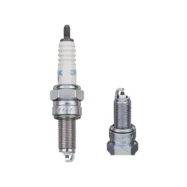 swieca-zaplonowa-ngk-cpr7ea-9-do-honda-kawasaki-suzuki-yamaha