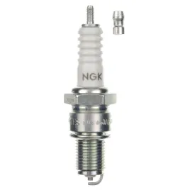 swieca-zaplonowa-ngk-bp7es-do-bmw-kawasaki-moto-guzzi-suzuki-yamaha