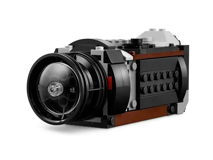 lego-creator-31147-aparat-w-stylu-retro