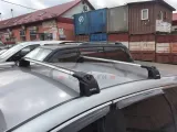 bagaznik-dachowy-belki-turtle-renault-trafic-2014-kolor-srebrny