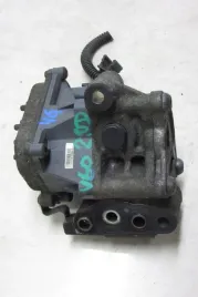 pompa-oleju-volvo-s60-13-