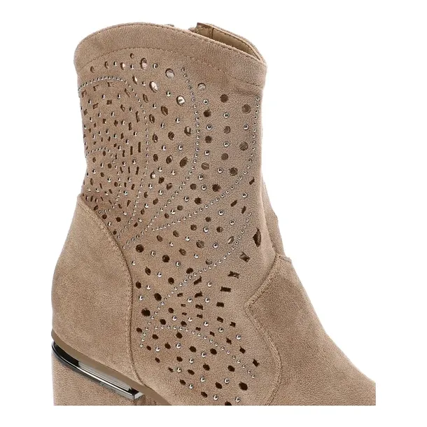 botki-s-barski-hy42-029-beige-marka-inna
