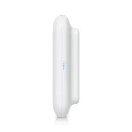 access-point-wi-fi-7-ubiquiti-unifi-u7-outdoor-2-4ghz-2x2-5ghz-2x2-poe-1