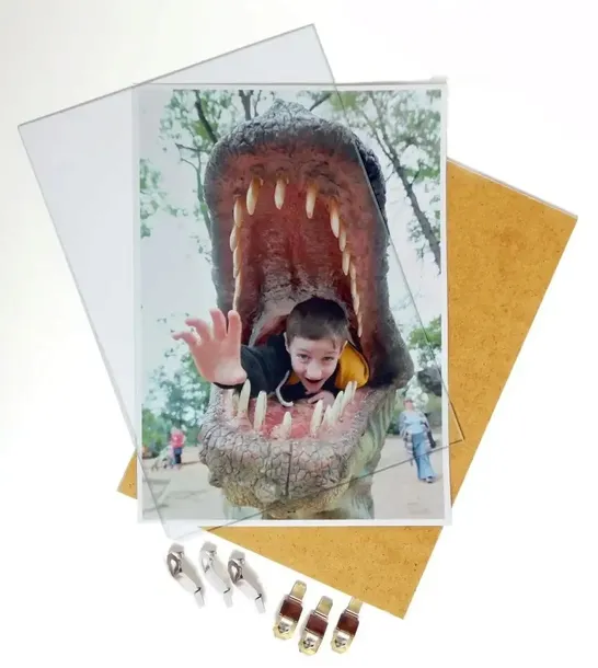 antyrama-plexi-30x45-stan-nowy-marka-inny