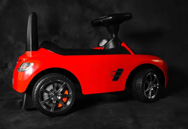 jezdzik-mercedes-benz-czerwony-wiek-dziecka-0-kolor-czerwony