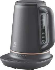 czajnik-electrolux-e7k1-6bp