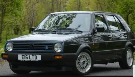 vw-golf-ii-mk2-grill-atrapa-chlodnicy-gti-optic-niebieski-pasek-austria