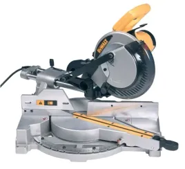 dewalt-pila-ukosnica-216mm-1600w-dw712n