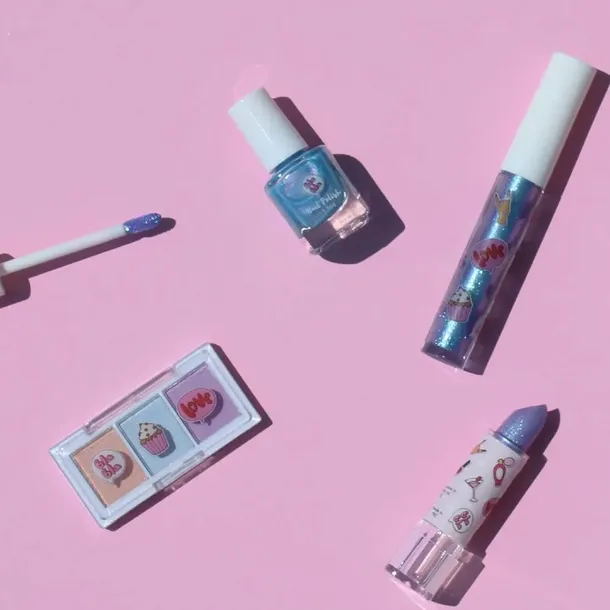 zestaw-holograficzny-make-up-create-it-bohater-brak