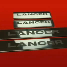 mitsubishi-lancer-mk5-nakladki-na-progi-drzwi-wykonczenie-polysk-ze-stali