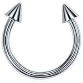 podkowka-kolczyk-do-nosa-ucha-wargi-ze-stozkami-ss316l-12-6-10-3-3-mm