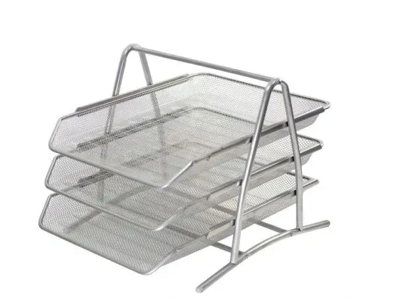 polka-na-akta-srebrna-material-metal