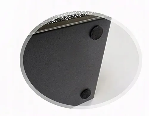 przybornik-srebrny-material-metal