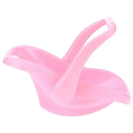 lalka-w-nosidelku-mix-material-plastik-tkanina