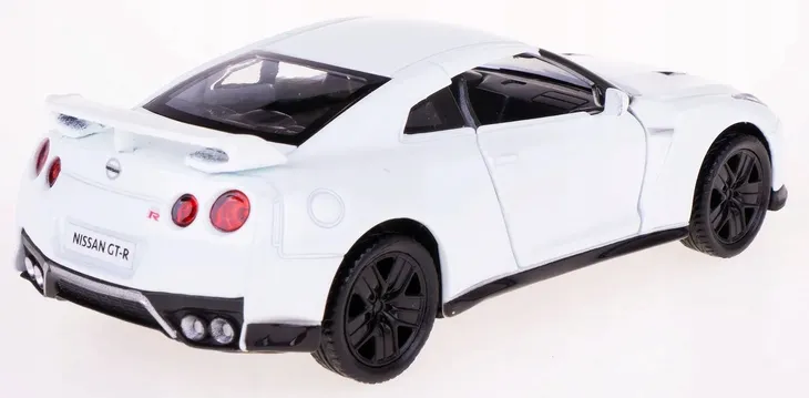 nissan-gt-r-r35-2017-white-stan-nowy-marka-rmz