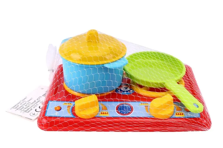 kuchenka-do-gotowania-material-plastik
