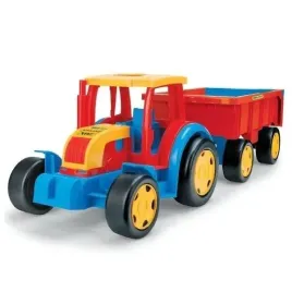 gigant-traktor-z-przyczepka
