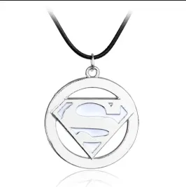 naszyjnik-wisiorek-superman-clark-kent-dc-prezent
