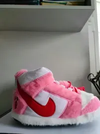 pluszowe-kapcie-nike-jordan-dunk-strangelove-prezent-streetwear-36-45