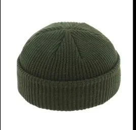 czapka-zimowa-welniana-khaki-olive-klasyczna-ciepla-beanie-streetwear-y2k