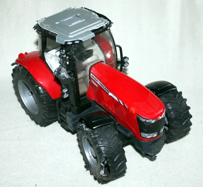 traktor-massey-ferguson-7600-wysokosc-produktu-19-8-cm