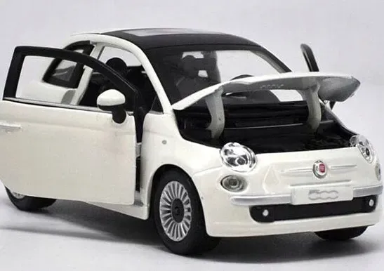 fiat-500-white-1-24-bburago-kod-producenta-22106-18-22106