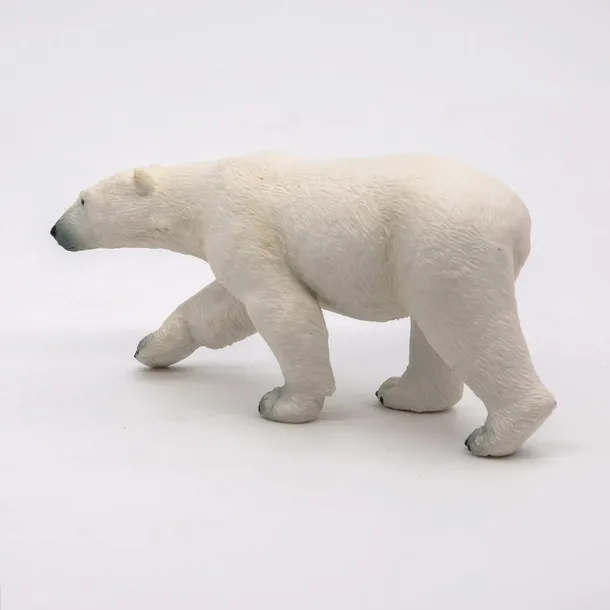 niedzwiedz-polarny-material-plastik