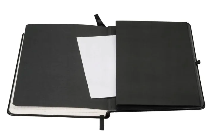 notes-formalizm-a4-gladki-czarny-rodzaj-notes