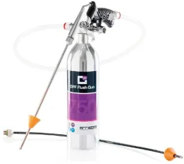 pistolet-wraz-z-cylindrem-do-czyszczenia-filtrow-dpf-wykorzystujacy-sprezo