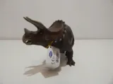triceratops-wiek-dziecka-3-lata