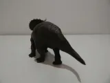triceratops-waga-z-opakowaniem-0-38-kg