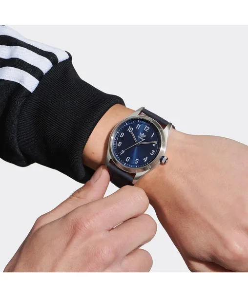 zegarek-meski-adidas-code-four-material-paska-tkanina