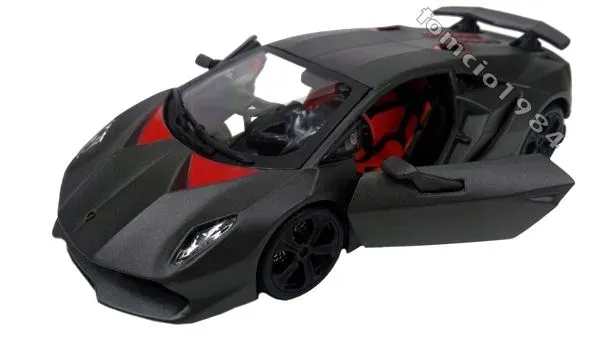 lamborghini-sesto-elemento-met-grey-1-24-bburago-marka-bburago-stan-zlozenia-zlozony