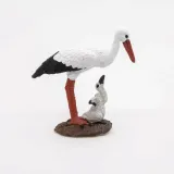 bocian-z-mlodym-typ-figurka