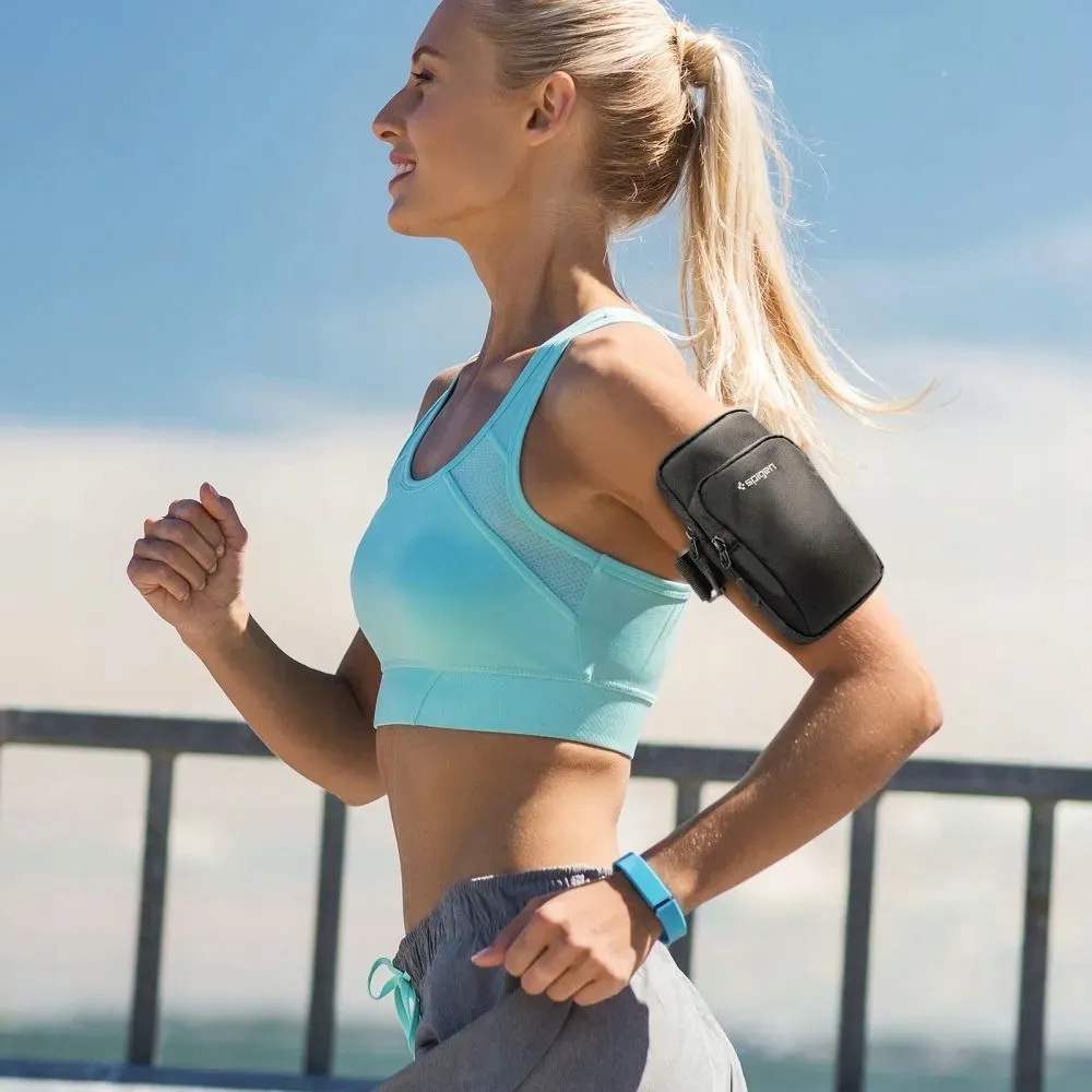 spigen-a702-dynamic-shield-armband-black