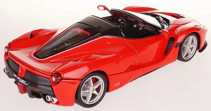 laferrari-aperta-red-1-24-bburago-kod-producenta-26022