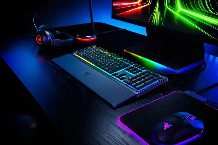 razer-ornata-v3-keyboard-black-stan-nowy-kolor-czarny