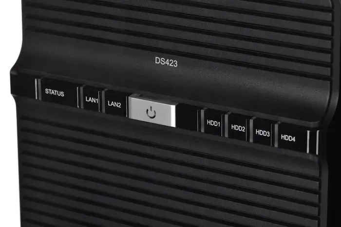 synology-serwer-pllikow-ds423-obslugiwany-format-dyskow-25-35-dyski-zewnetrzne